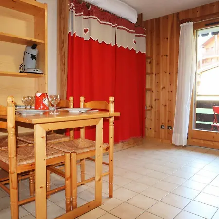 Au Coeur De Morillon, A 850m Des Telecabines, Balcon, Equipements Complets, Parking Inclus - Fr-1-624-60